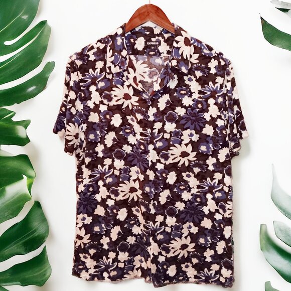 Express Other - Express ★ Men's Rayon Short Sleeve Button-Up ★ Helsinki Gothic Floral Print